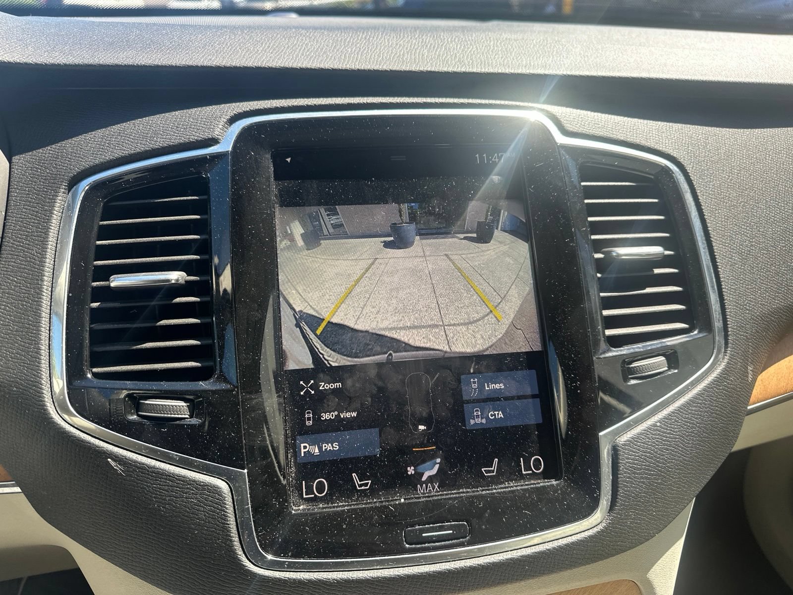 Used 2021 Volvo XC90 T5 Momentum w/ Advanced Package FWD image 14