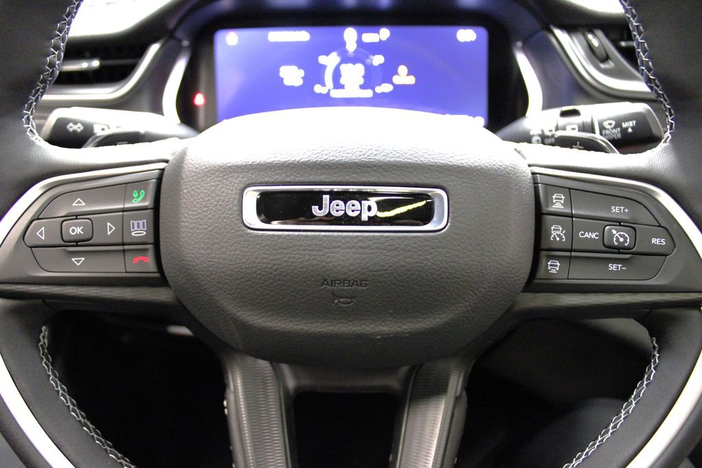 New 2025 Jeep Grand Cherokee Laredo X w/ Luxury Tech Group I image 11