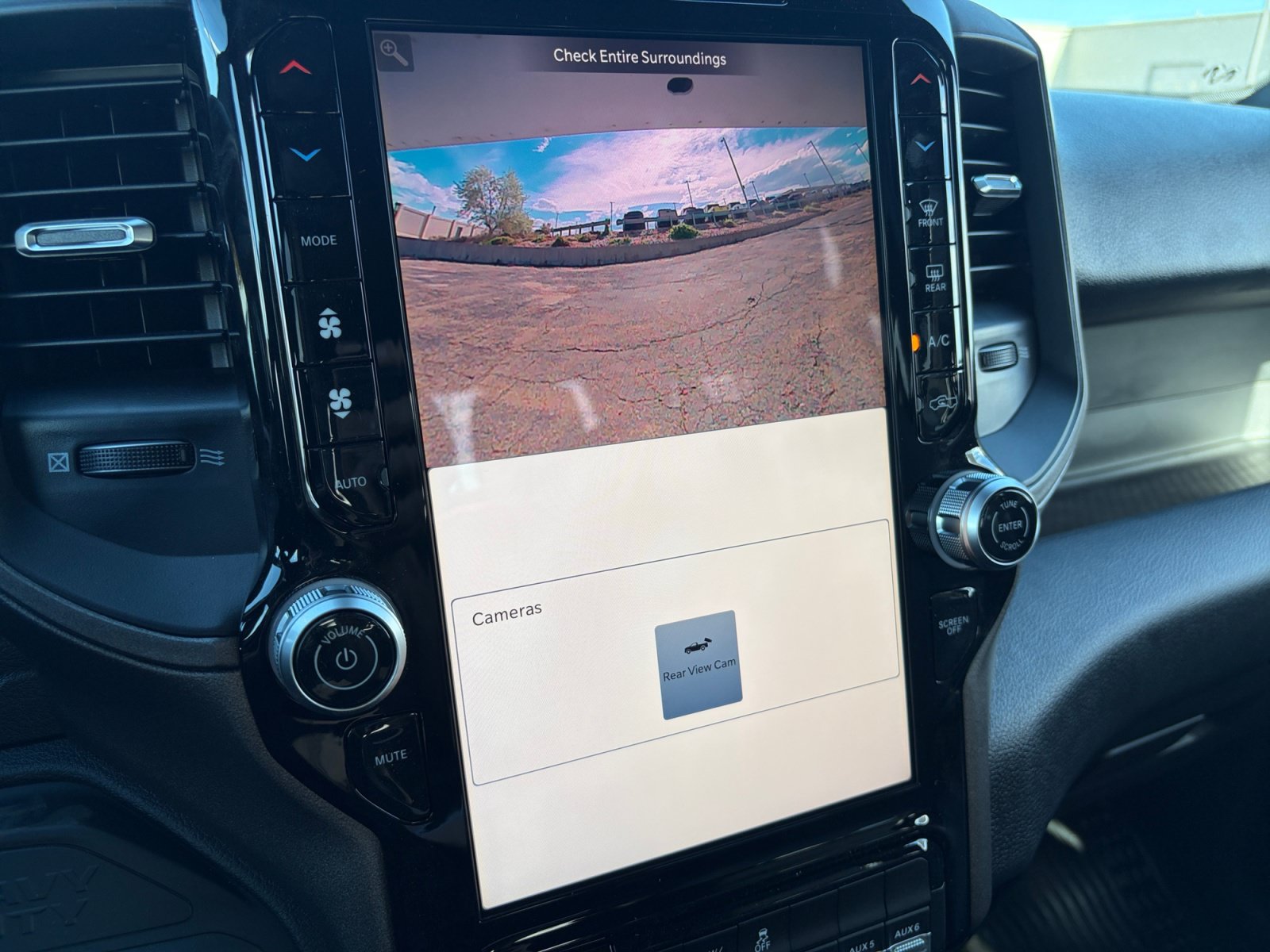 New 2026 RAM 2500 Tradesman AWD/4WD image 20