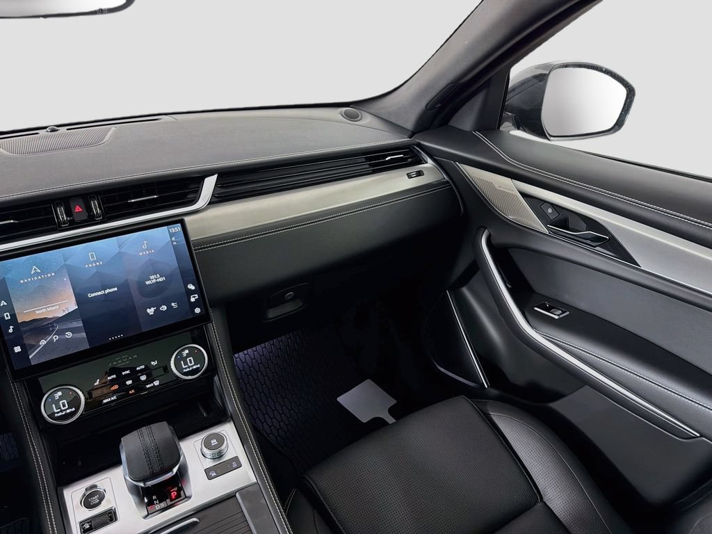 New 2026 Jaguar F-PACE R-Dynamic S AWD/4WD image 25