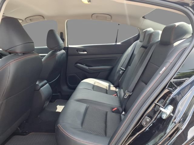 Certified 2025 Nissan Altima 2.5 SR FWD image 6
