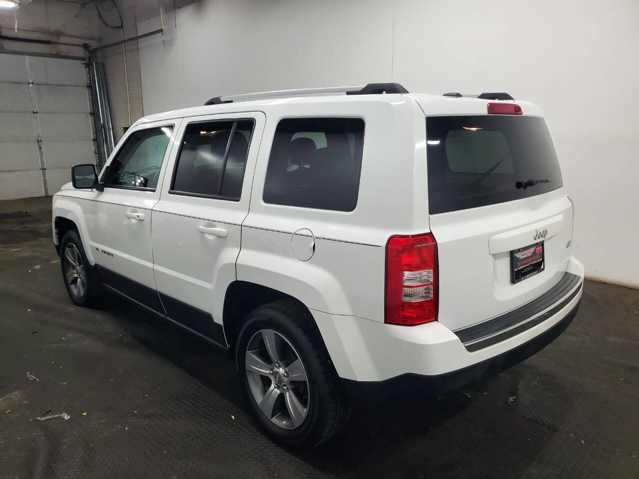 Used 2016 Jeep Patriot High Altitude image 5