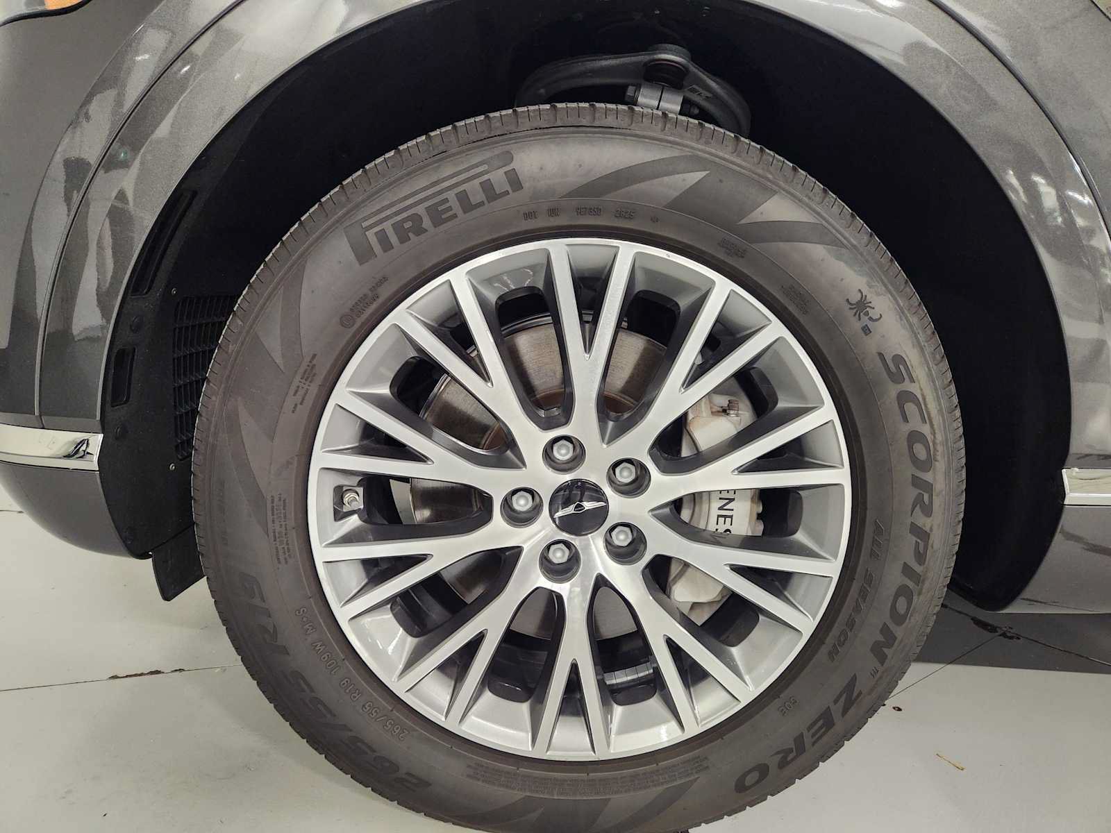 Used 2025 Genesis GV80 2.5T Standard AWD/4WD image 8
