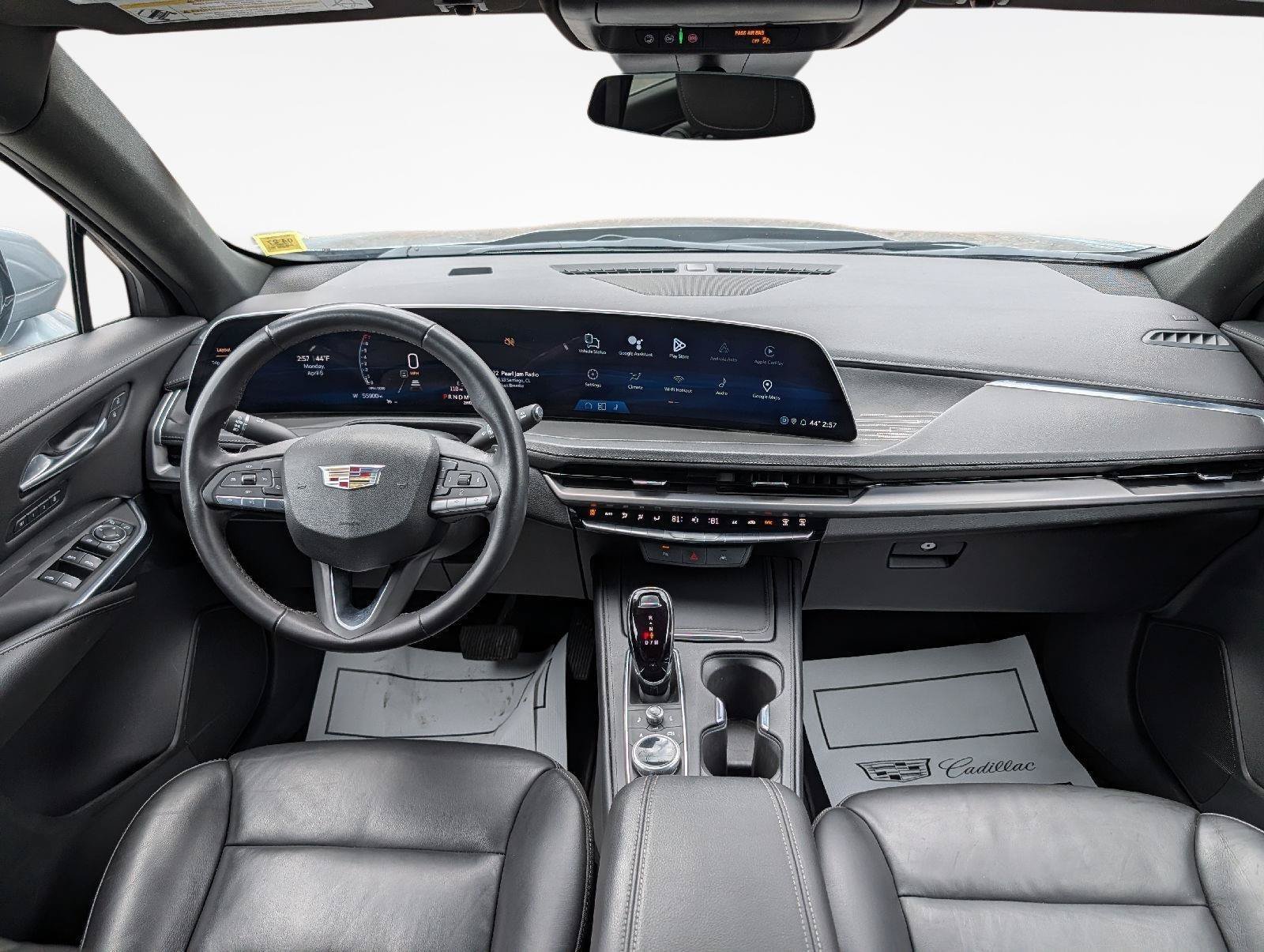 Certified 2024 Cadillac XT4 Premium Luxury AWD/4WD image 21