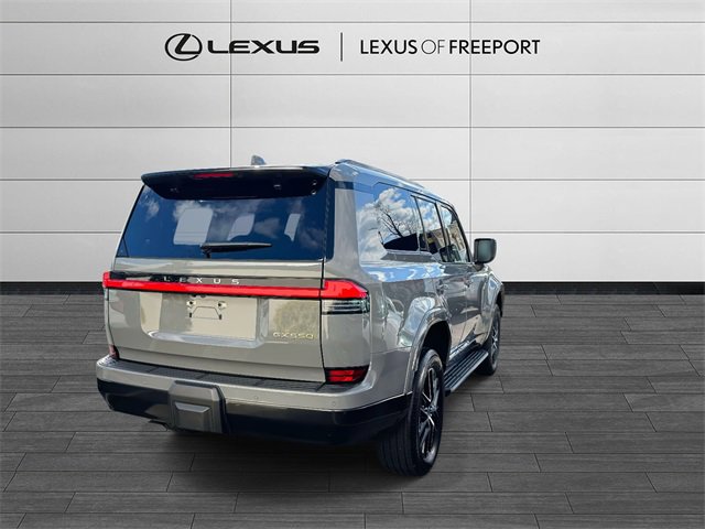 Used 2024 Lexus GX 550 image 4
