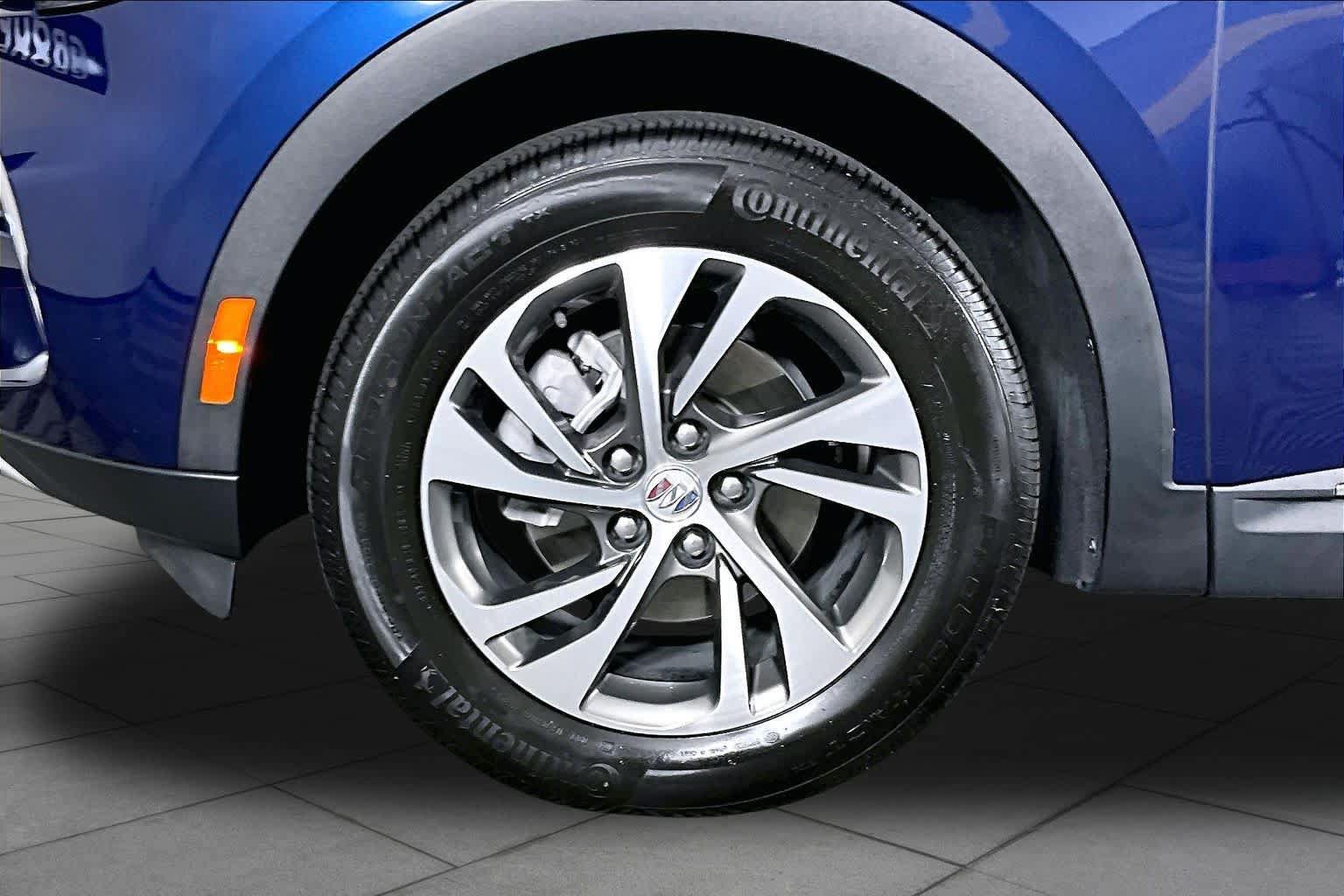 Certified 2023 Buick Envision Essence FWD image 10