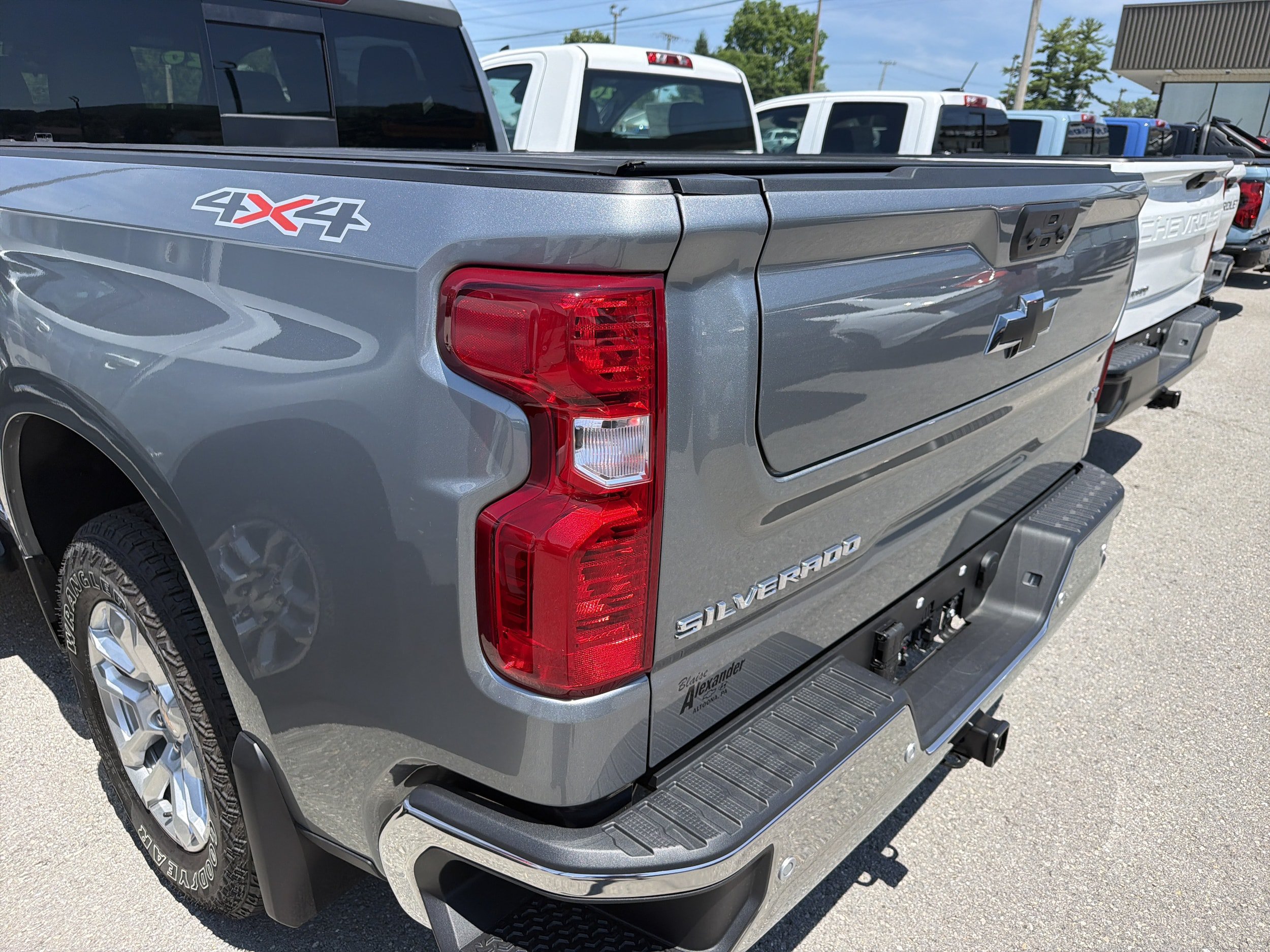 New 2026 Chevrolet Silverado 1500 LT AWD/4WD image 18