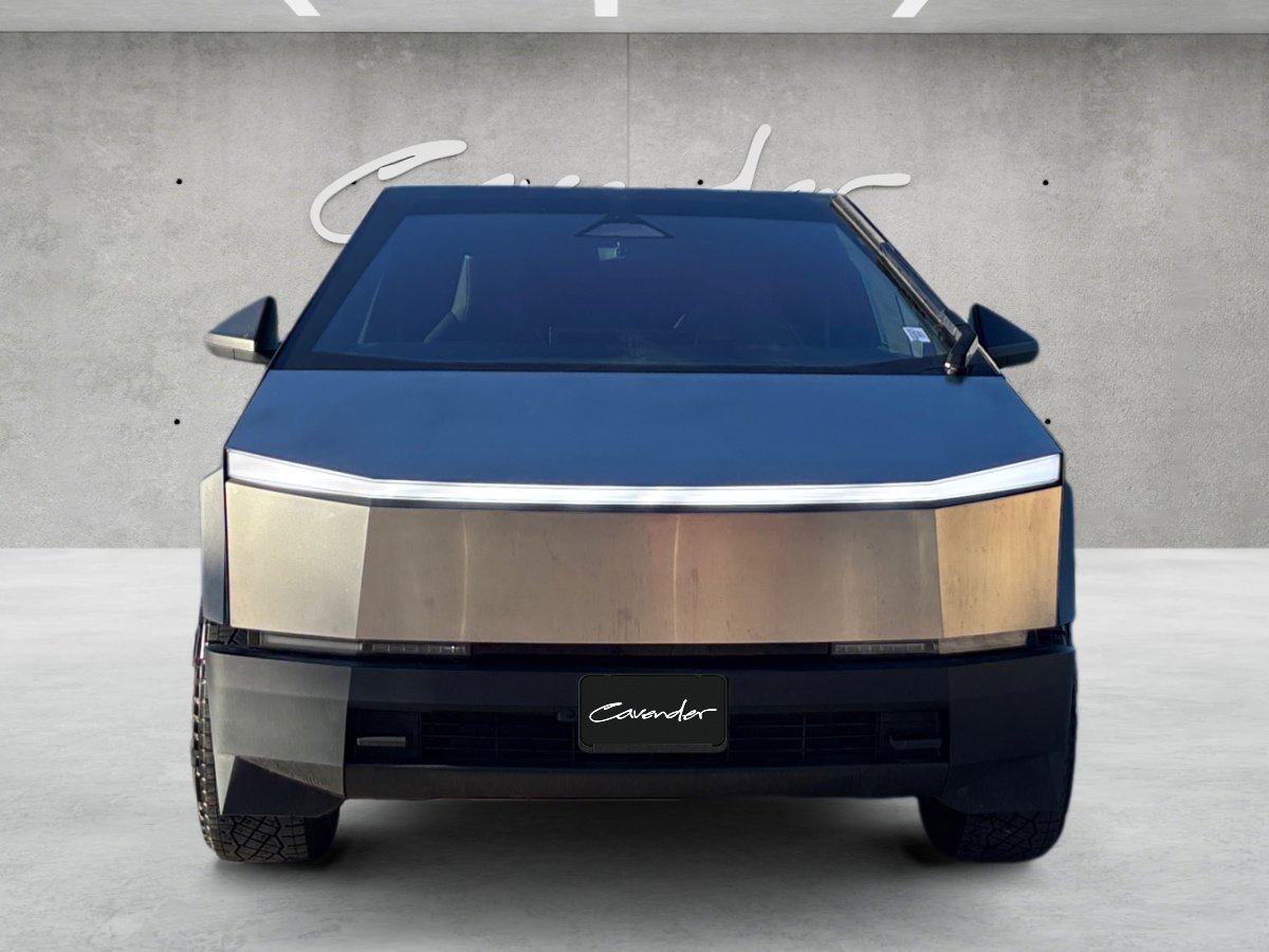 Used 2024 Tesla Cybertruck AWD Crew Cab image 17