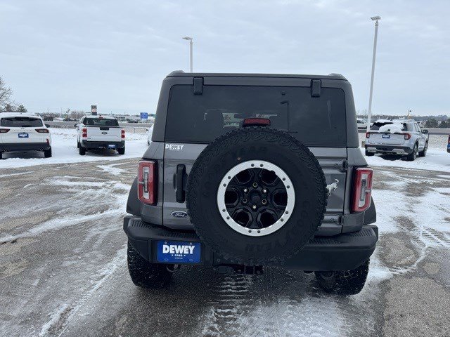 Used 2023 Ford Bronco Badlands image 7