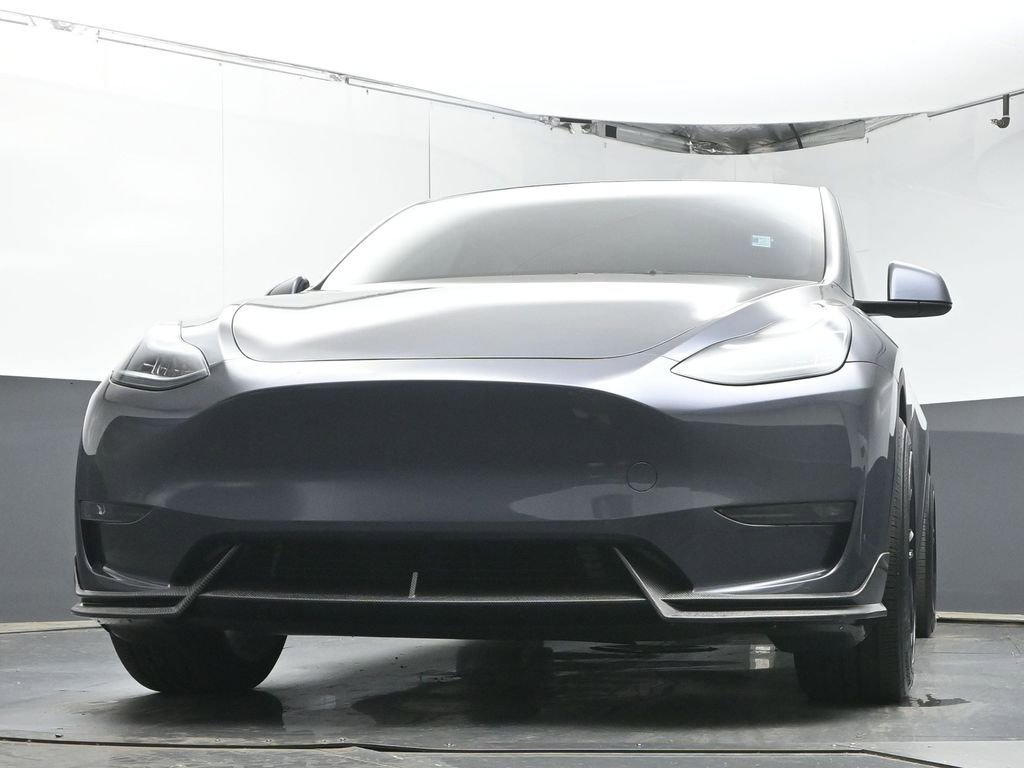 Used 2023 Tesla Model Y Long Range image 27