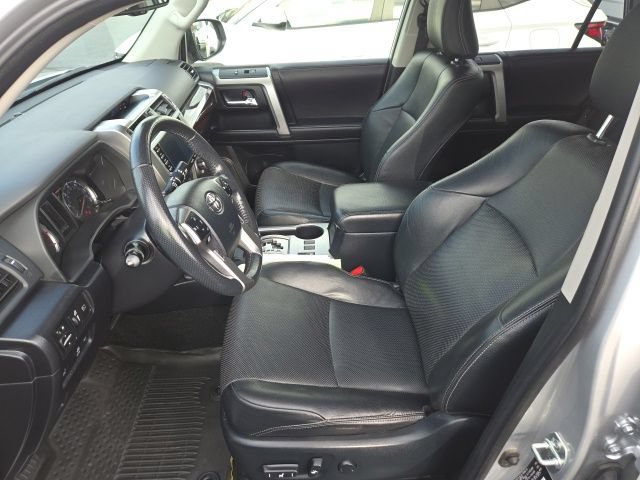 Used 2023 Toyota 4Runner Limited AWD/4WD image 3