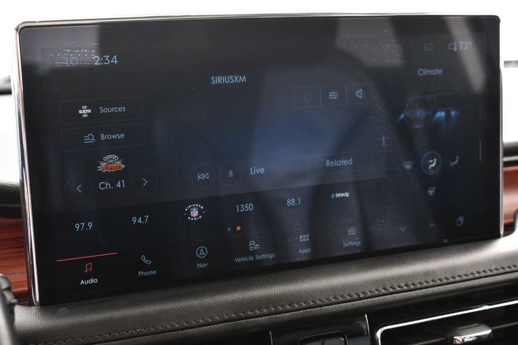 Used 2022 Lincoln Nautilus Reserve image 27