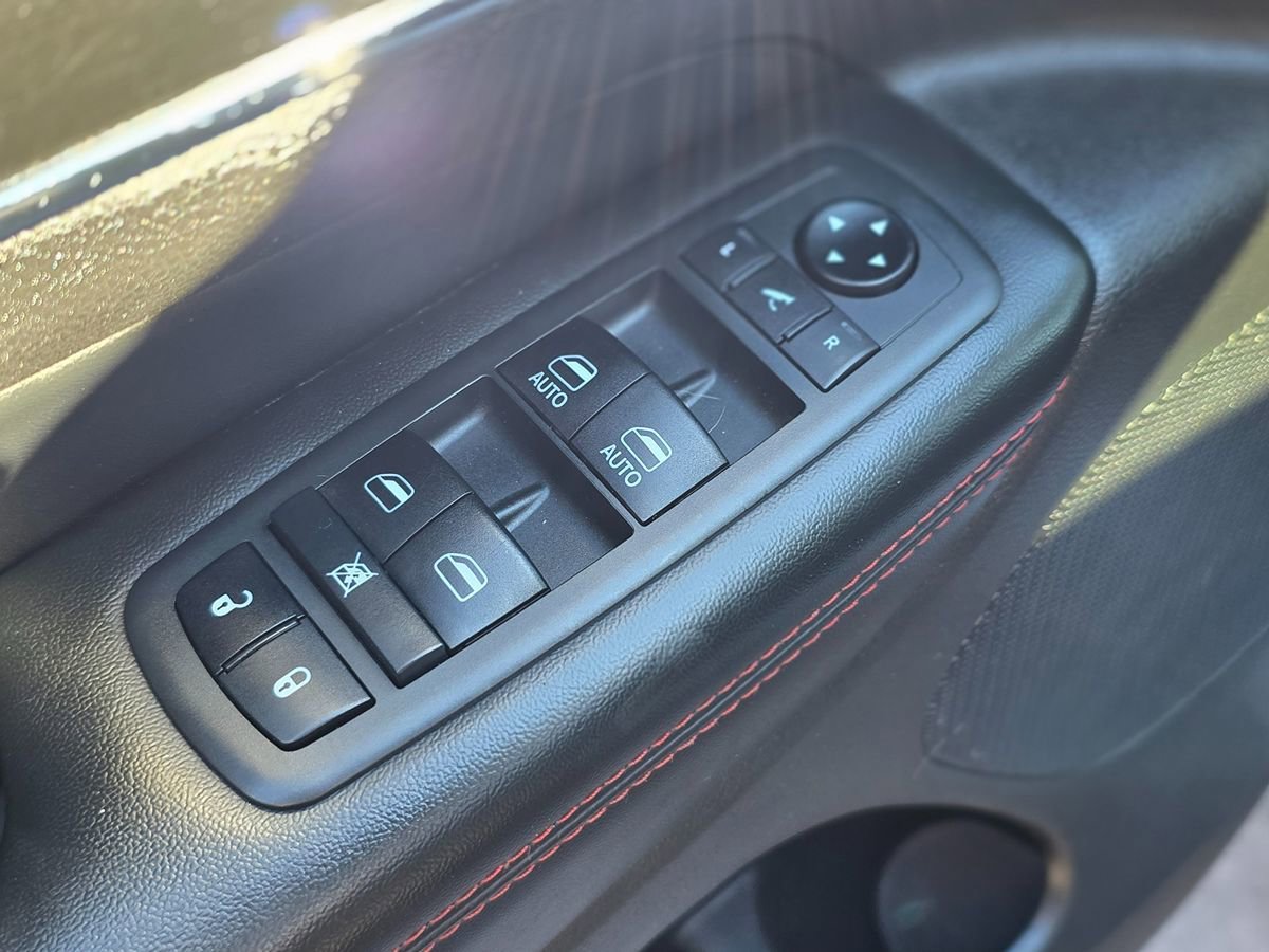 Used 2020 Jeep Grand Cherokee Trailhawk AWD/4WD image 33