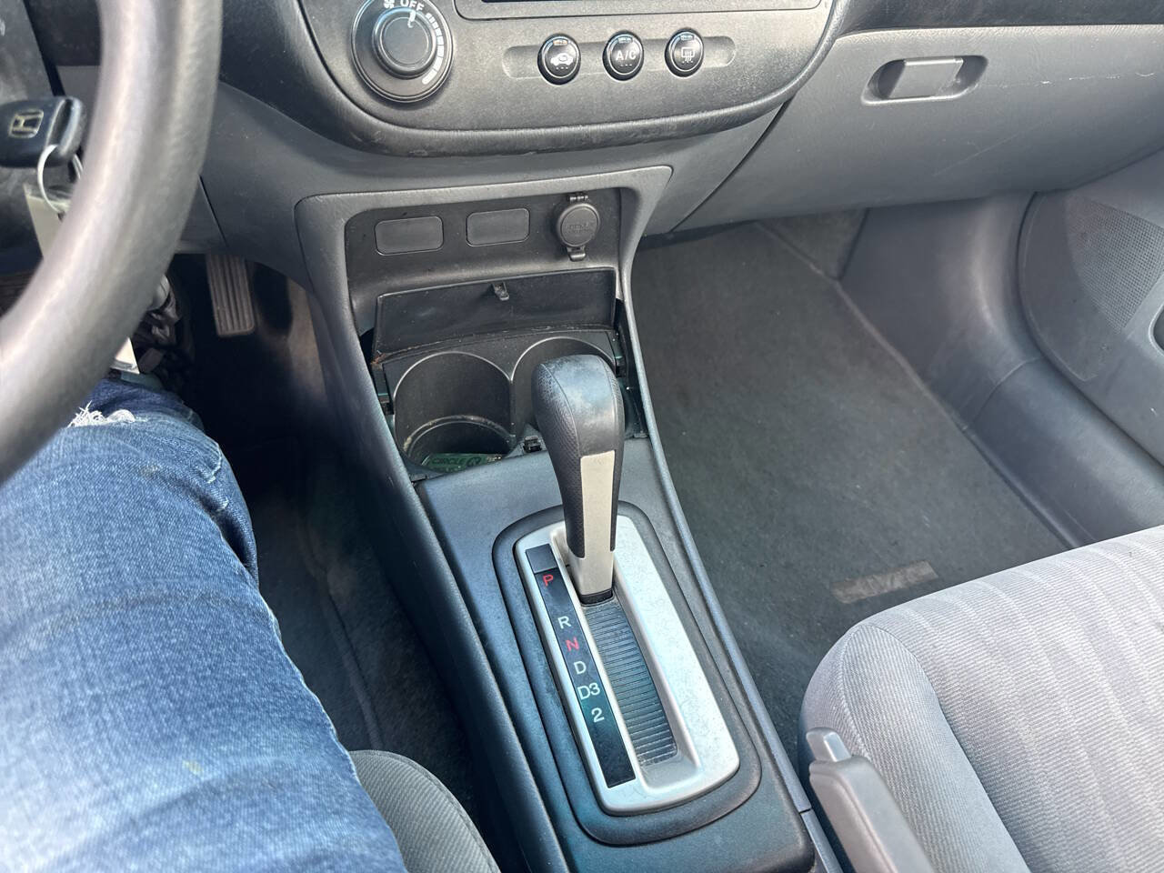 Used 2004 Honda Civic LX image 12