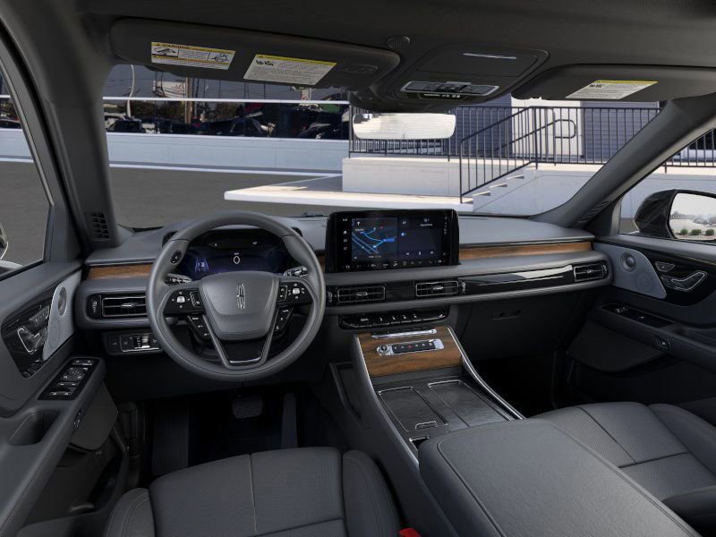 New 2026 Lincoln Aviator Reserve image 9