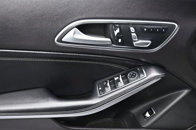 Used 2019 Mercedes-Benz CLA 250 image 7