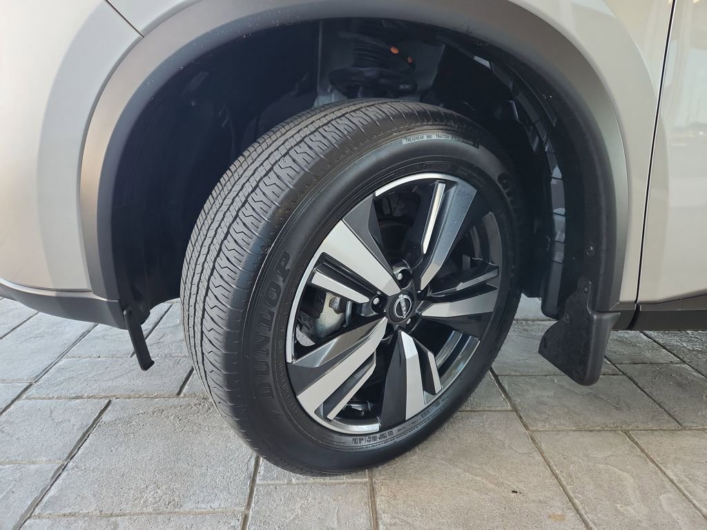 Certified 2024 Nissan Rogue SL w/ SL Premium Package image 33