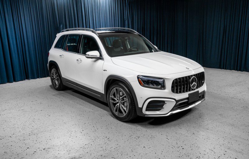 Certified 2025 Mercedes-Benz GLB 35 AMG 4MATIC image 3