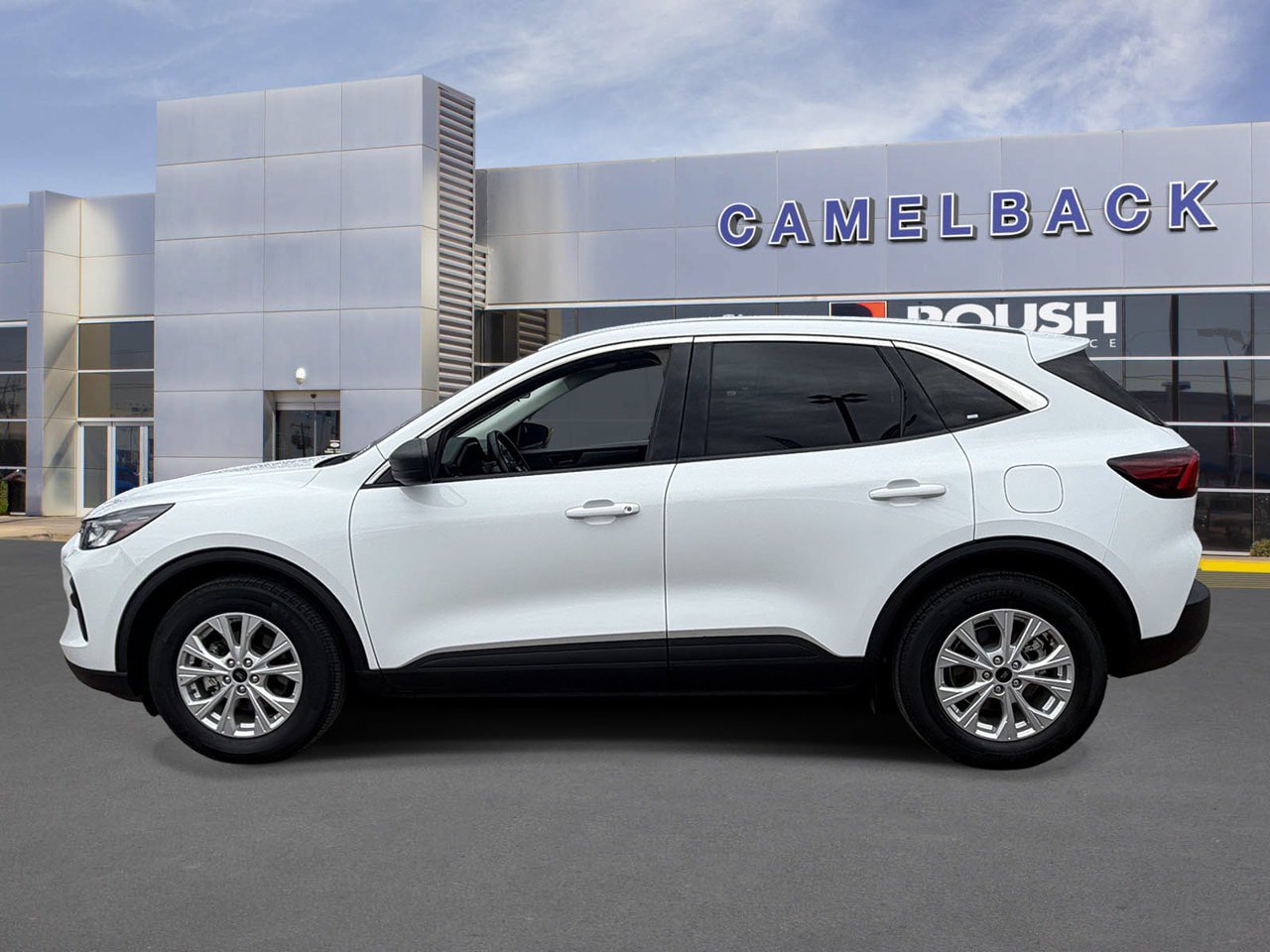 Certified 2024 Ford Escape Active FWD image 3