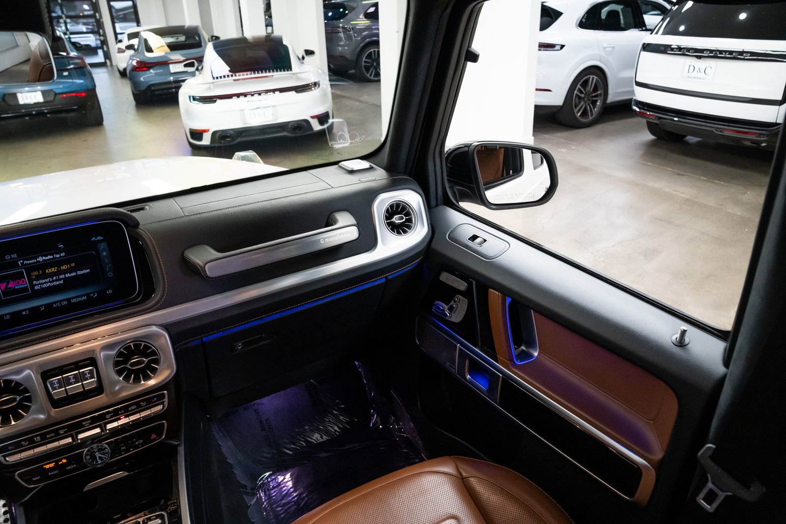 Used 2020 Mercedes-Benz G 550 image 11