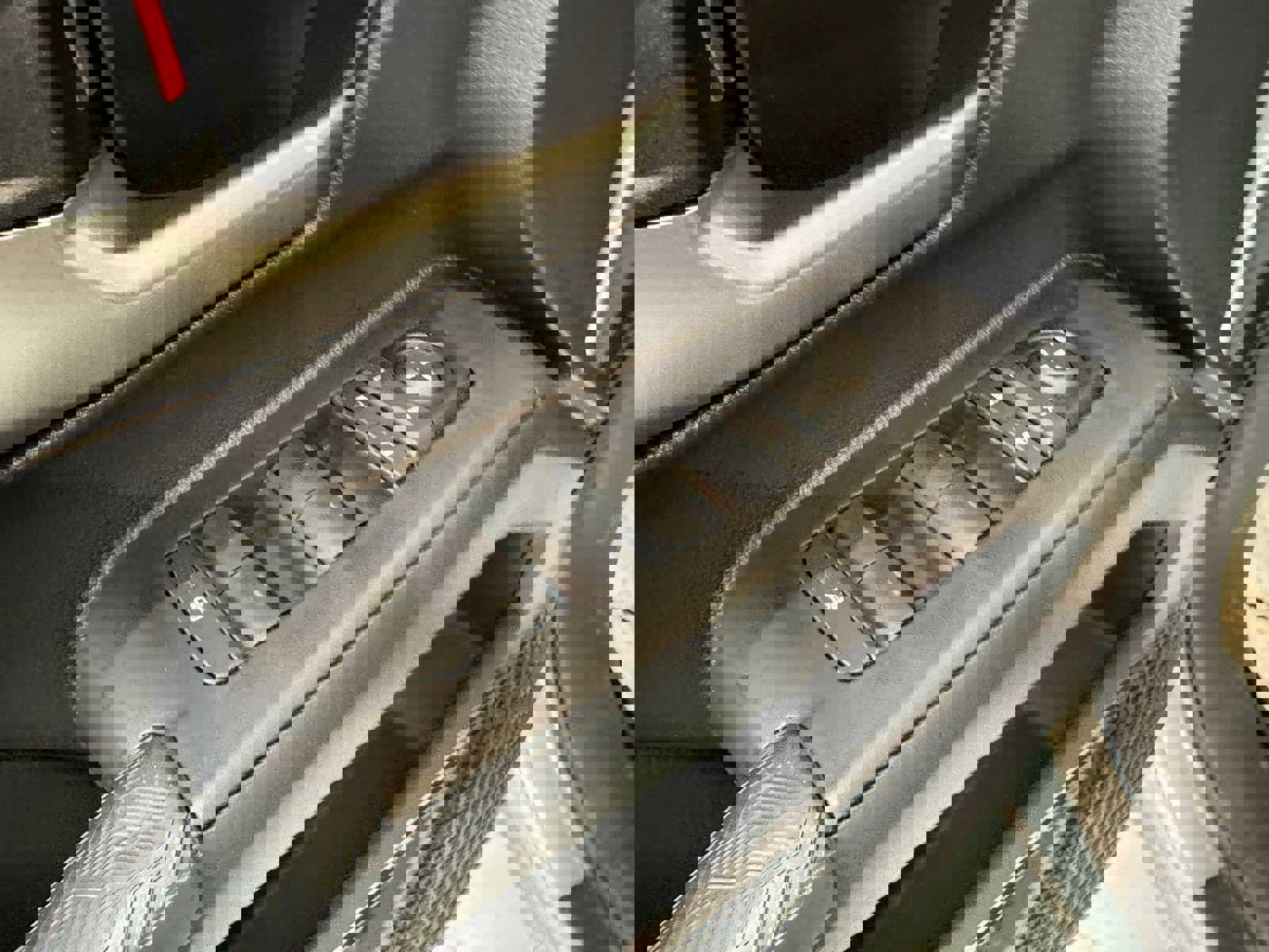 New 2025 Toyota Tacoma TRD Off-Road image 9