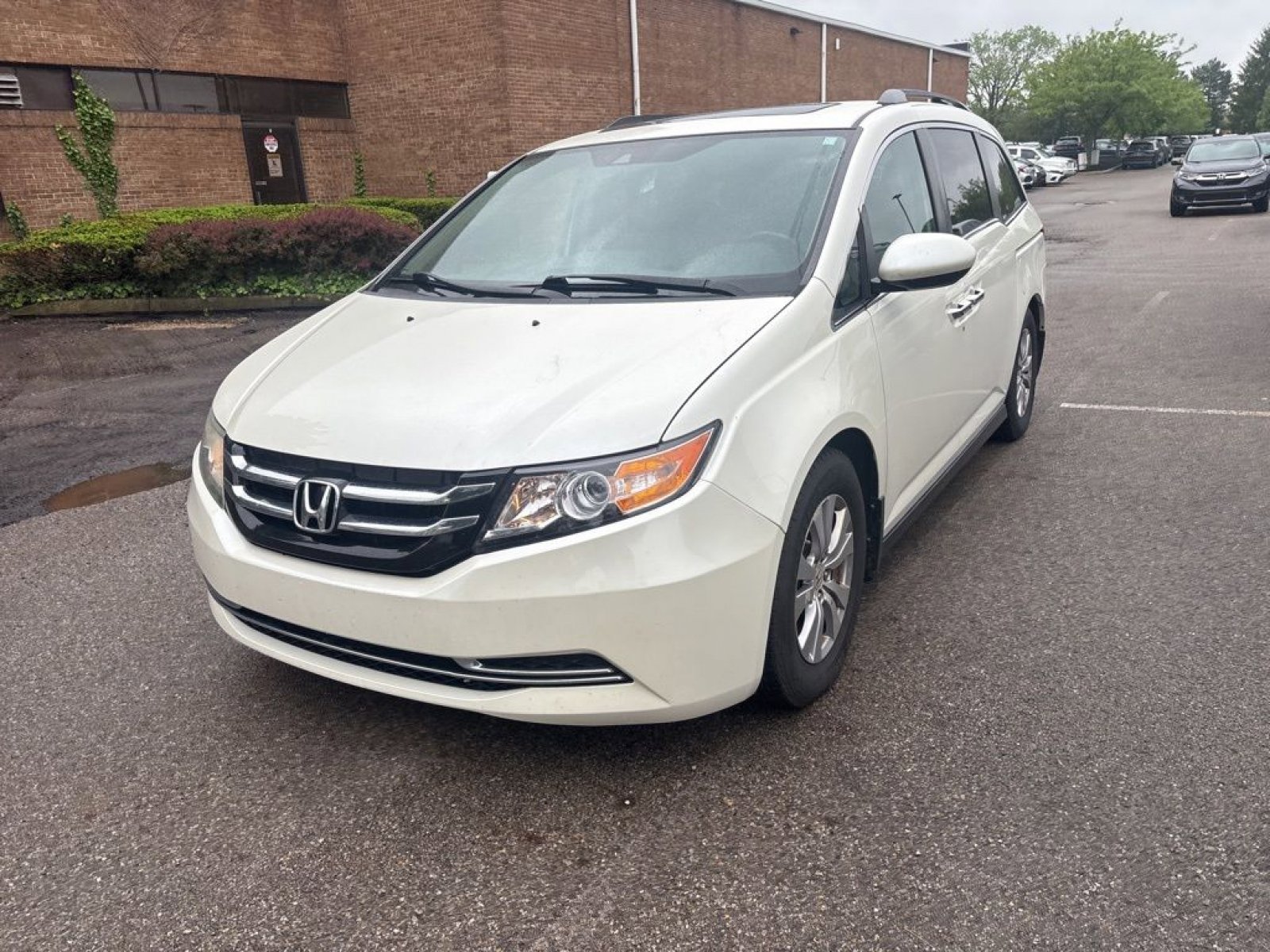 Used 2014 Honda Odyssey EX-L image 3