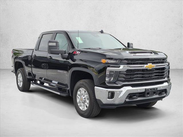 New 2026 Chevrolet Silverado 2500 LT w/ All Star Edition AWD/4WD image 7