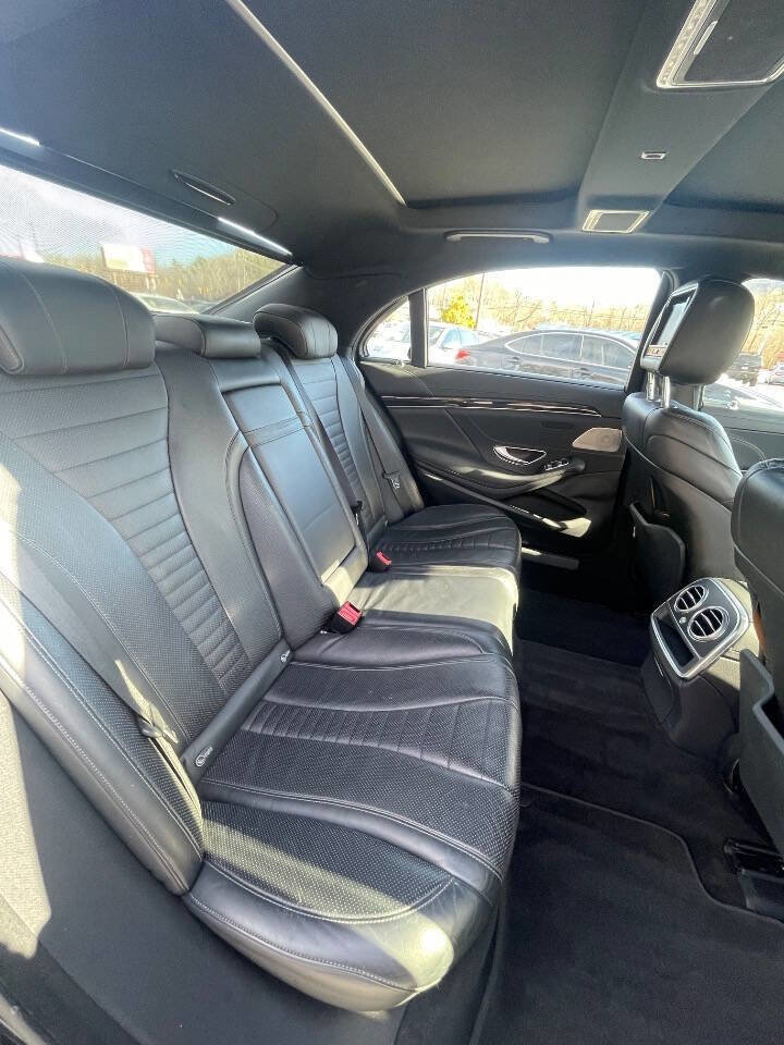 Used 2015 Mercedes-Benz S 550 Sedan image 17