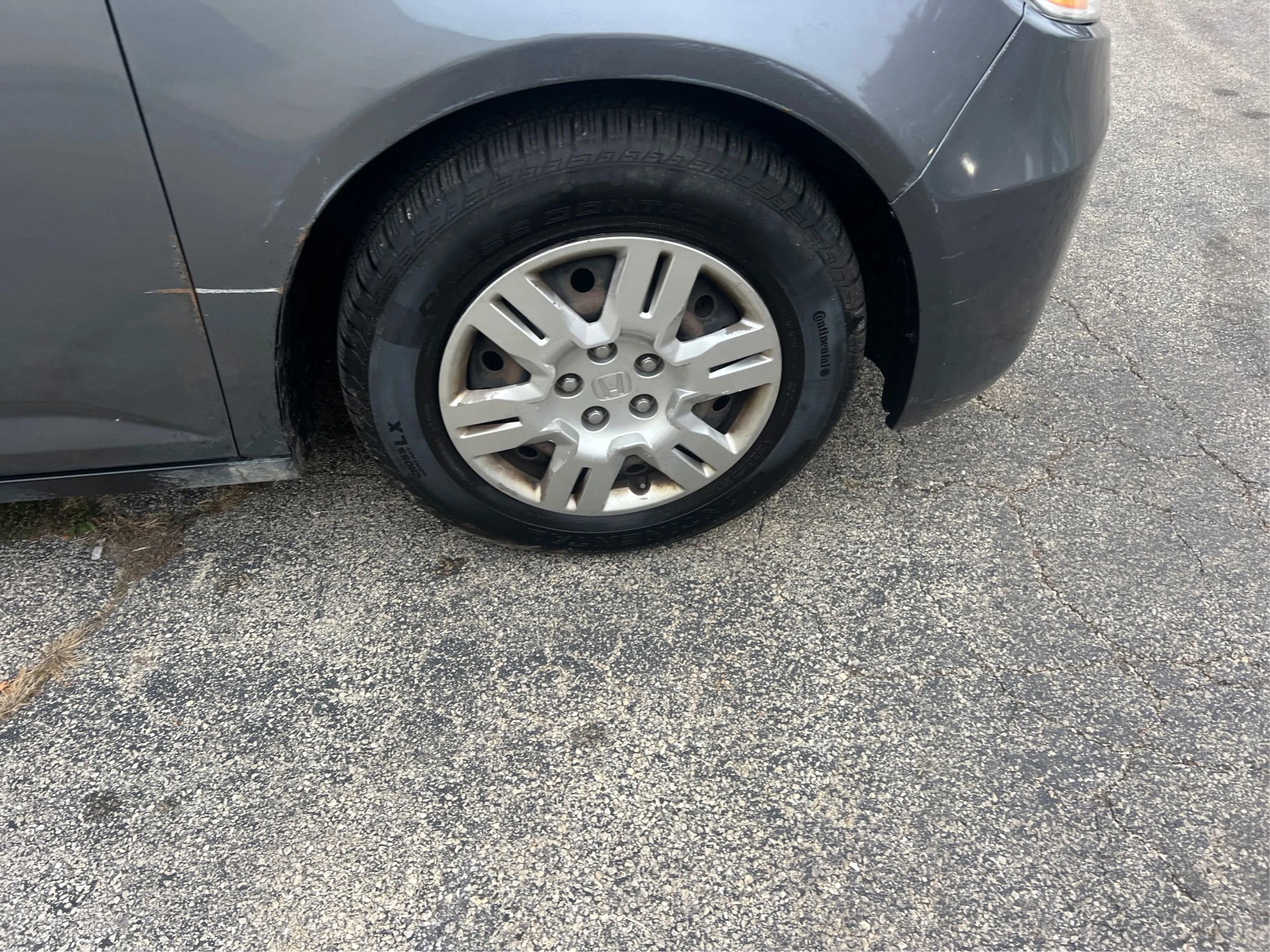 Used 2012 Honda Odyssey LX image 24