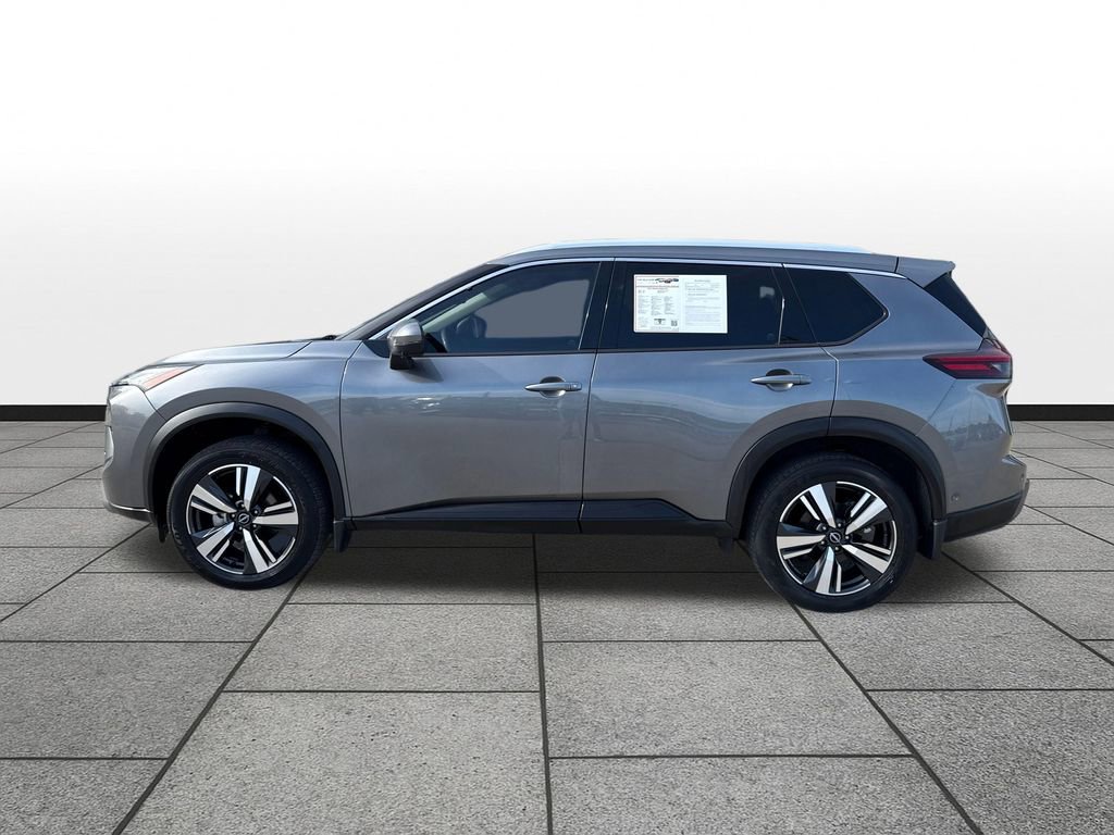 Used 2024 Nissan Rogue SL w/ SL Premium Package AWD/4WD image 3