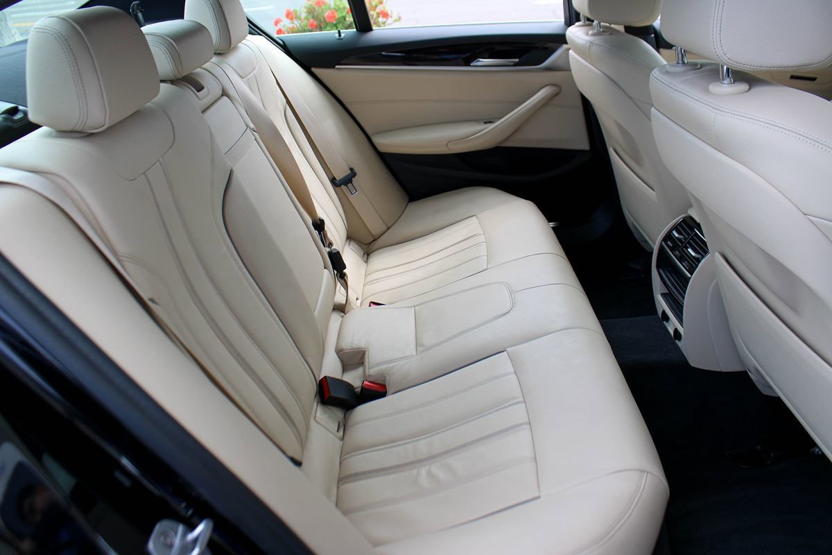 Used 2017 BMW 530i RWD image 24