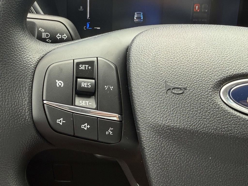 New 2026 Ford Escape Active FWD image 17