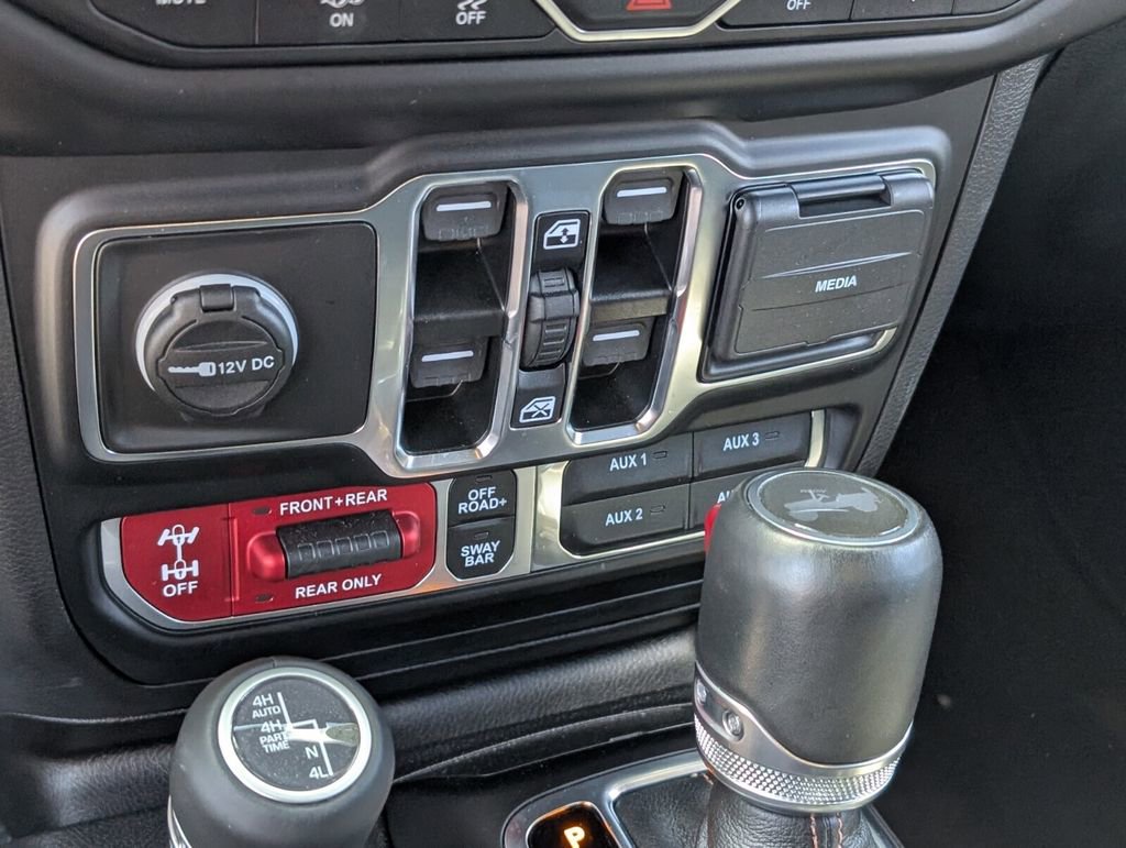 Used 2023 Jeep Wrangler Unlimited Rubicon 392 image 23