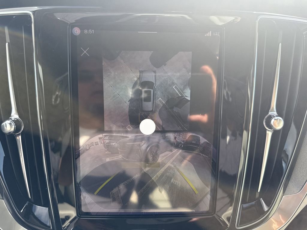 New 2026 Volvo V60 B5 Cross Country Plus w/ Protection Package Premier image 12