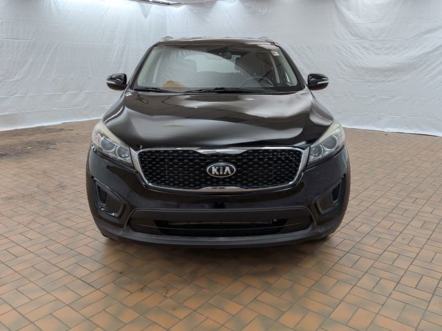 Used 2016 Kia Sorento LX w/ LX Convenience Package image 2