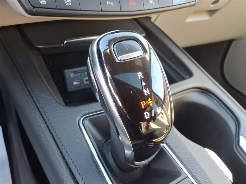 Certified 2023 Cadillac XT4 Premium Luxury image 31