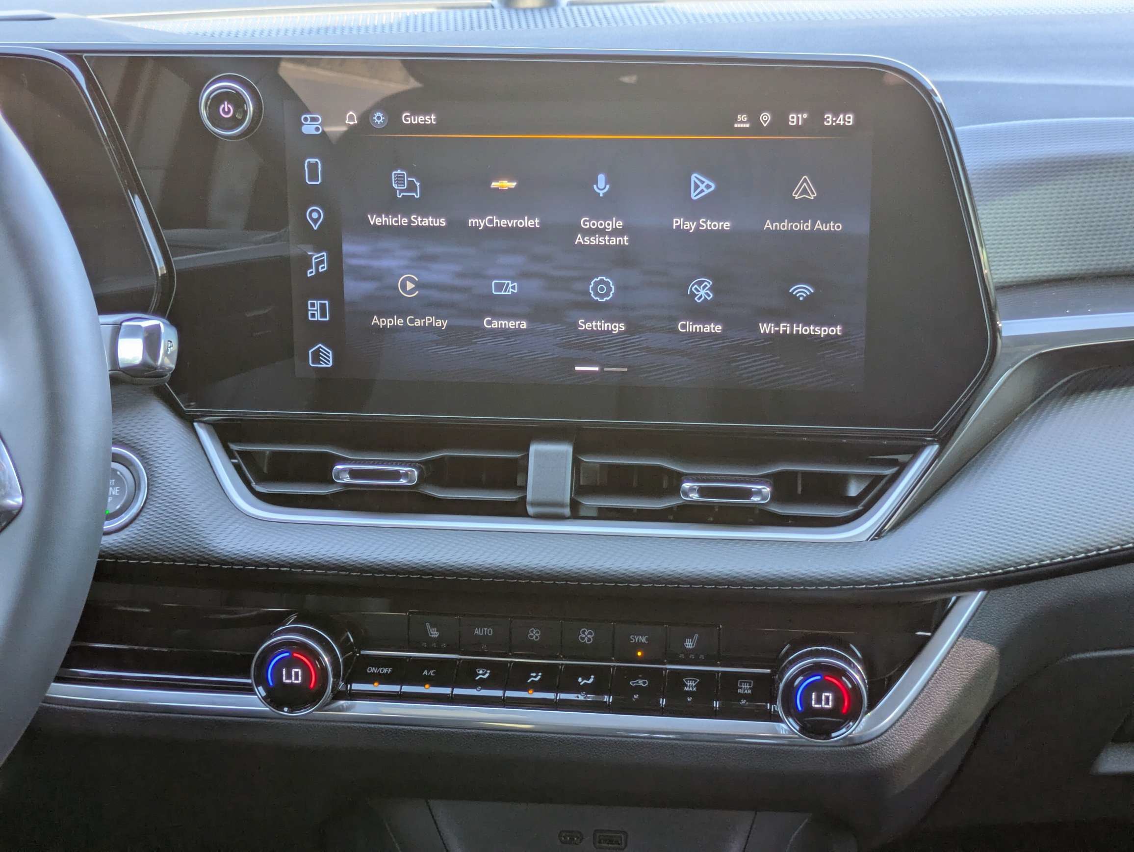 New 2027 Chevrolet Equinox LT w/ Convenience Package II FWD image 5