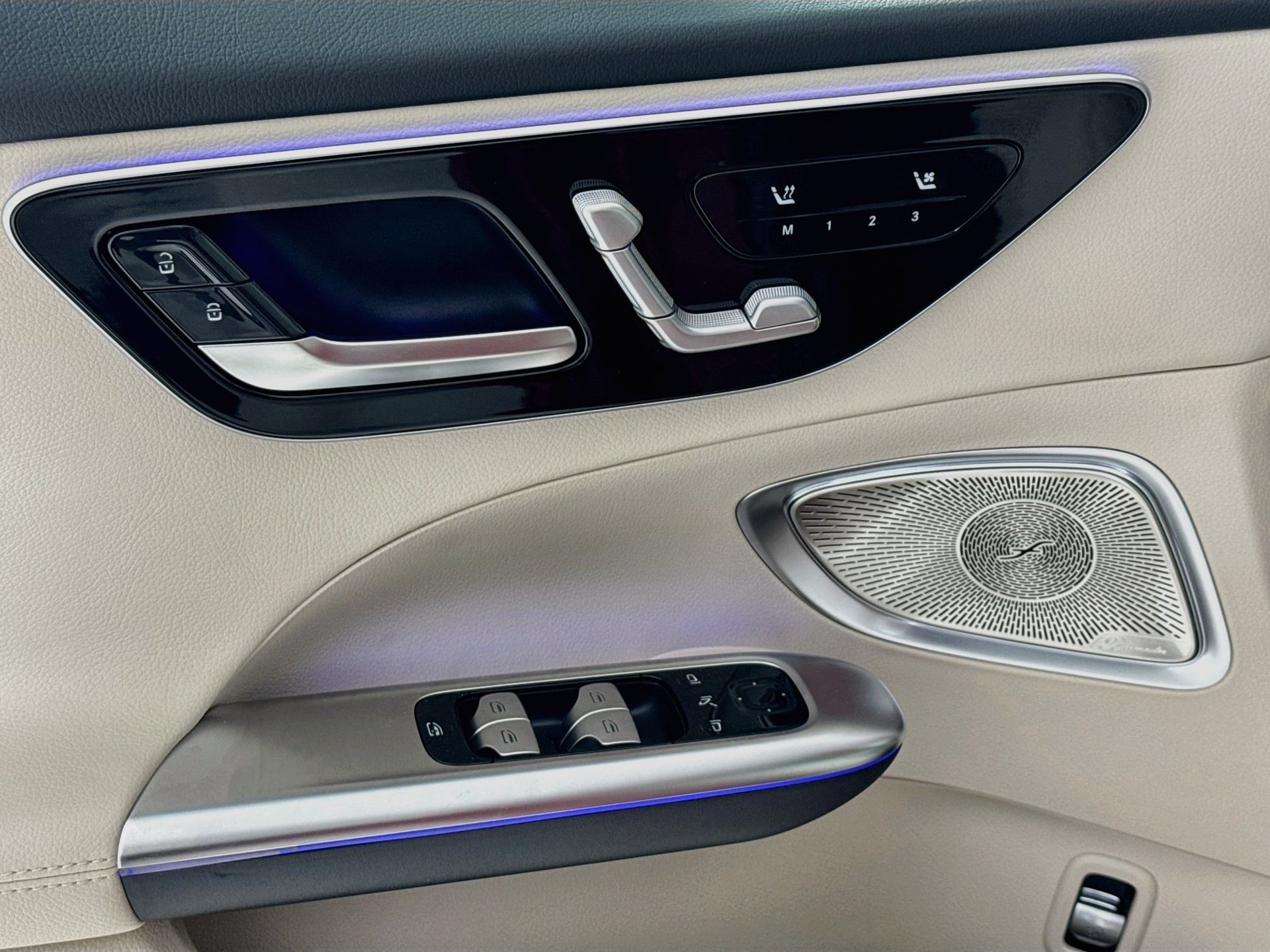 New 2026 Mercedes-Benz C 300 Sedan image 19