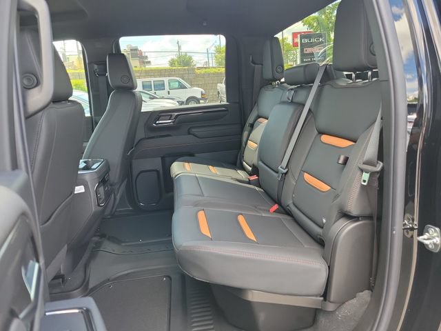 New 2026 GMC Sierra 2500 AT4 w/ LPO, Black Badging Package AWD/4WD image 9