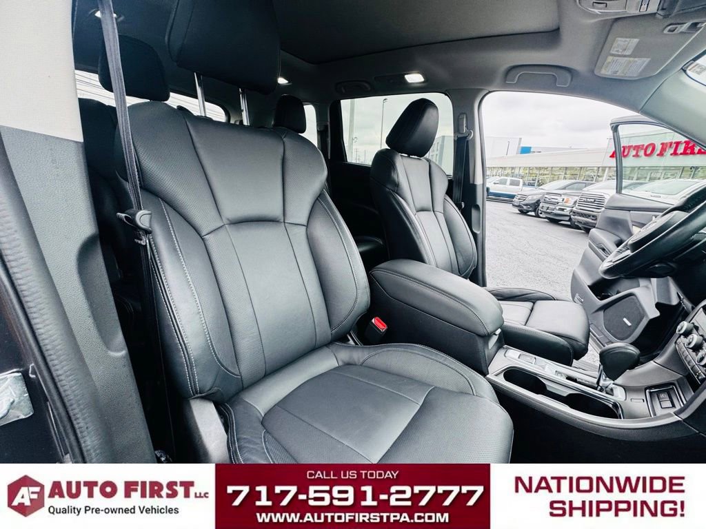 Used 2022 Subaru Ascent Limited w/ Technology Package image 29