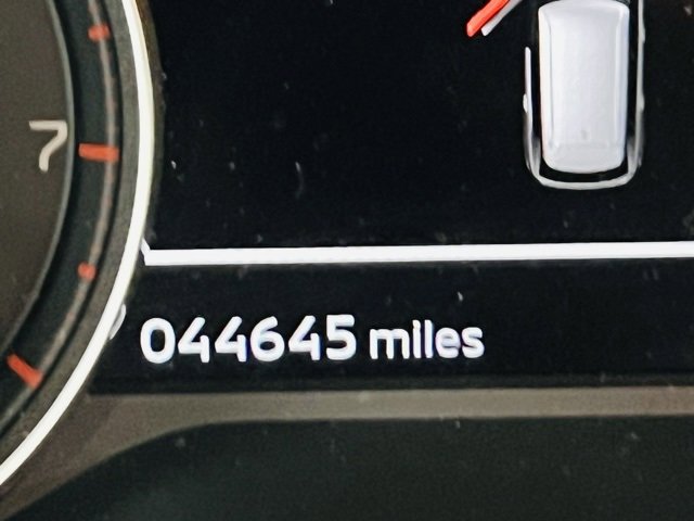 Used 2024 Mitsubishi Outlander SE image 10