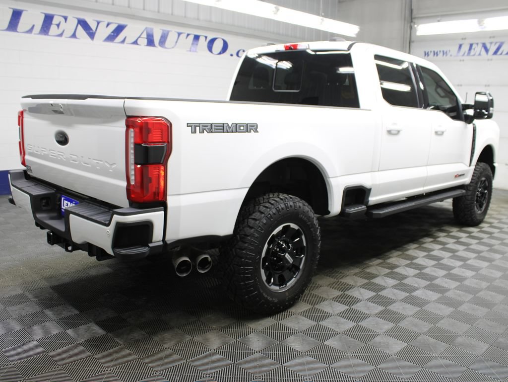 Used 2024 Ford F250 Lariat w/ Lariat Ultimate Package AWD/4WD image 7