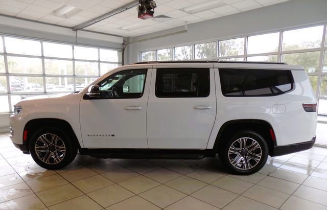 Certified 2024 Jeep Wagoneer L Series II image 5