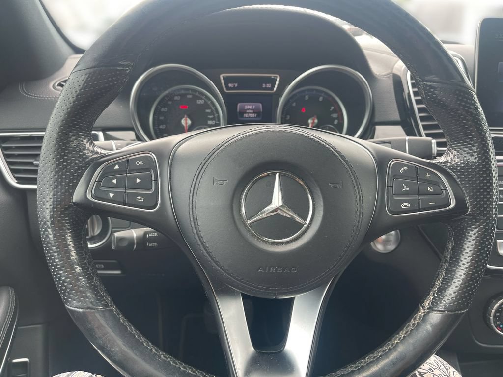 Used 2018 Mercedes-Benz GLS 550 4MATIC image 20