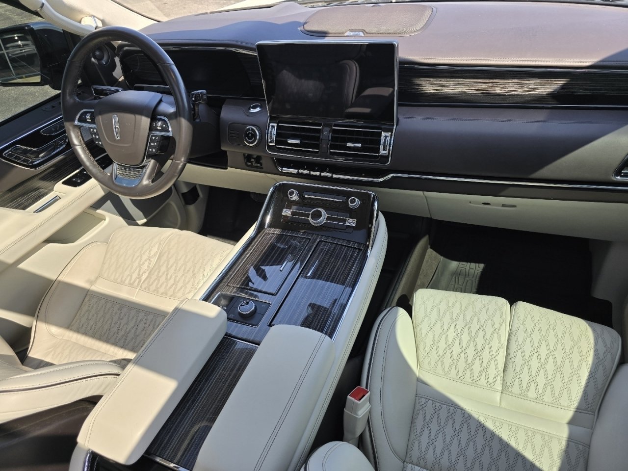 Used 2023 Lincoln Navigator Black Label AWD/4WD image 26