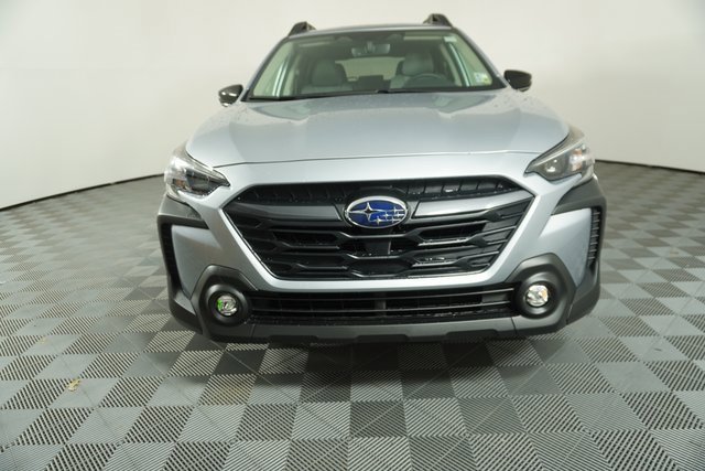 New 2025 Subaru Outback Premium image 2
