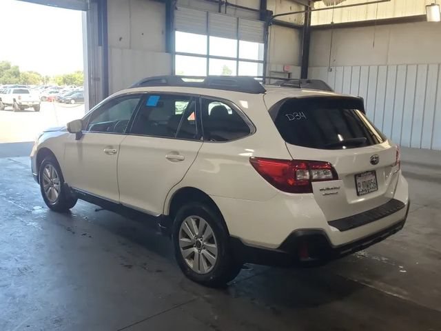 Used 2019 Subaru Outback 2.5i Premium w/ Popular Package #2 AWD/4WD image 3