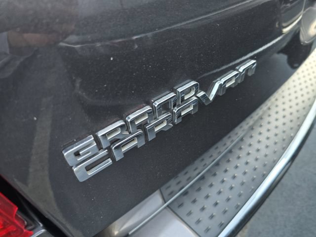 Used 2020 Dodge Grand Caravan SXT FWD image 6