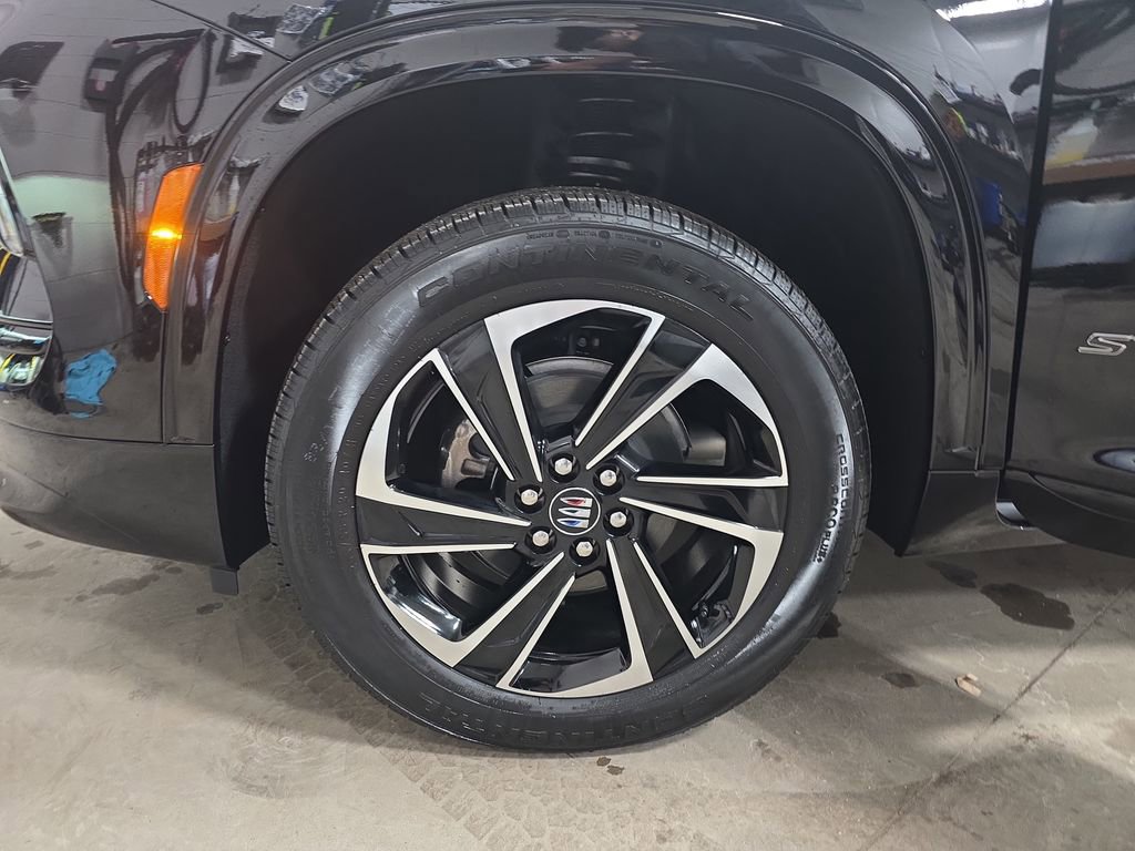 New 2026 Buick Enclave Sport Touring w/ Power Package image 39