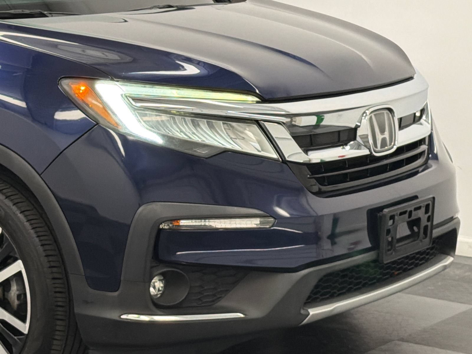Used 2019 Honda Pilot Touring video 2